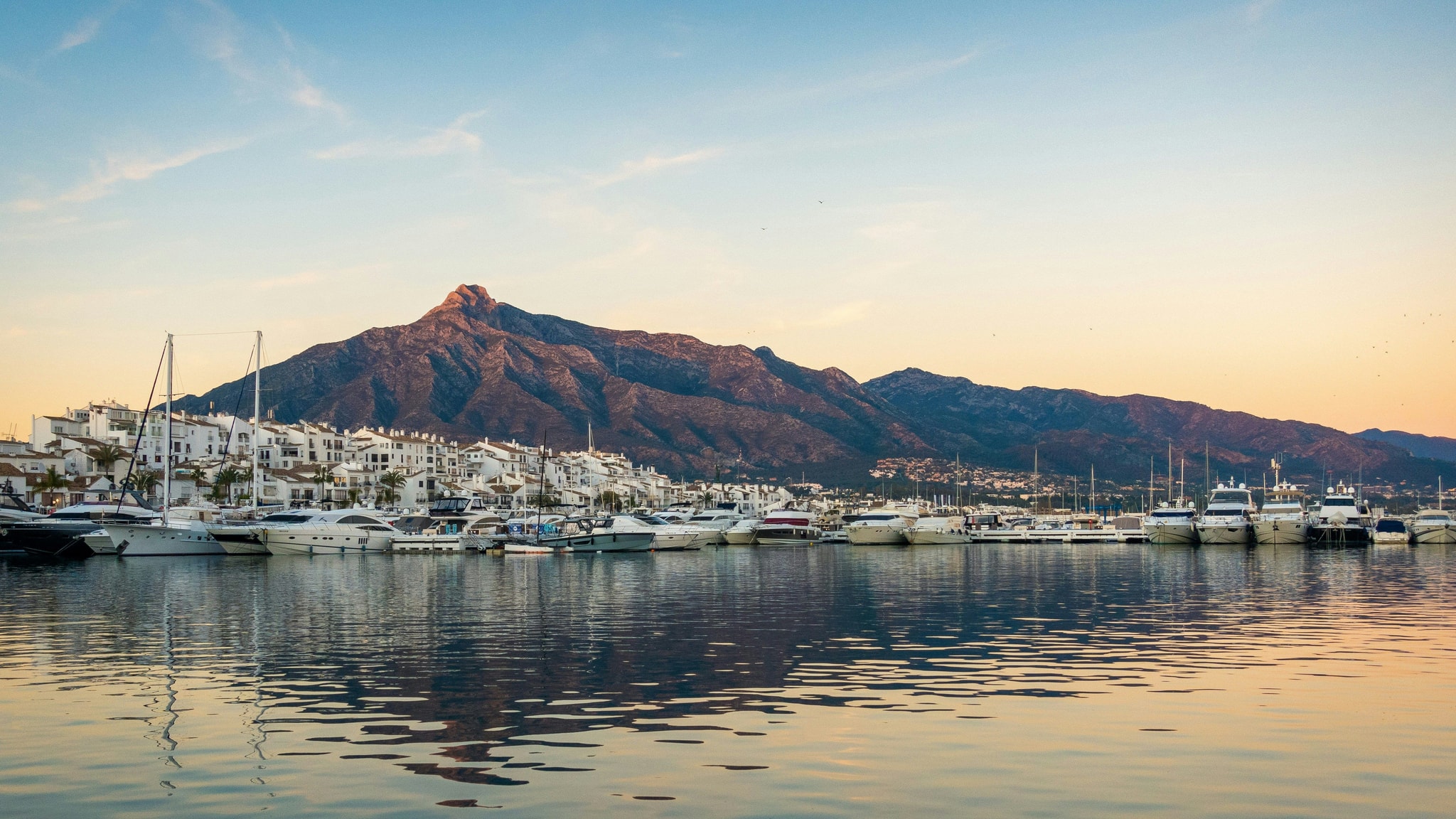 Costa Del Sol yacht charter - Yacht charter from Marbella and Puerto Banús